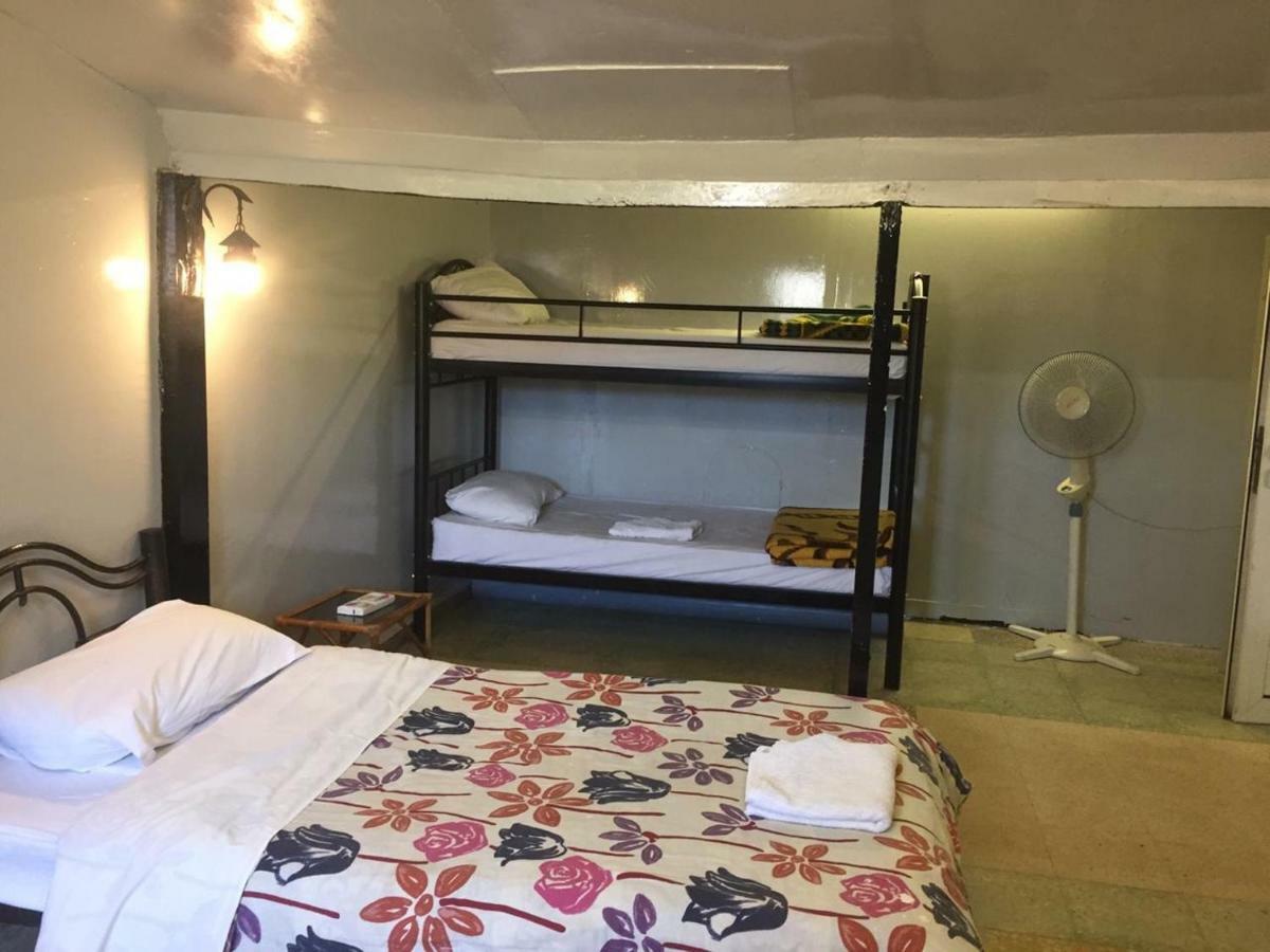 Cairwan Hotel Karak Kültér fotó
